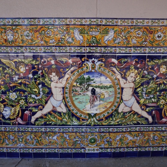 Meet your Posher! - Picture 3 of 3